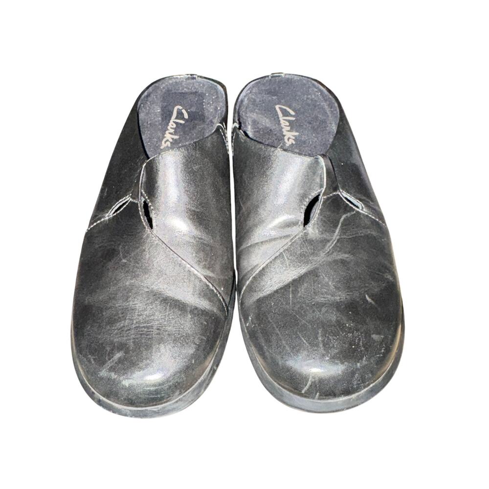 Clarks Clogs Women's Size 7.5 M Black Leather Slip On Shoes Mules Cutout Detail